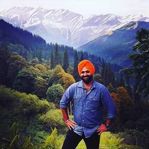 Meet your Posher, Simranjeet